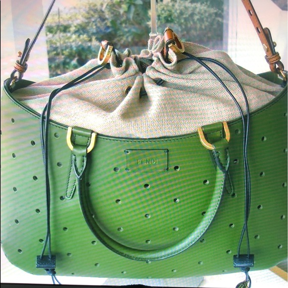 Fendi Handbags - Fendi B Fab bag